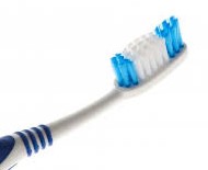 Imagen que contiene objeto, cepillo de dientes, cable, cepillo Descripción generada automáticamente